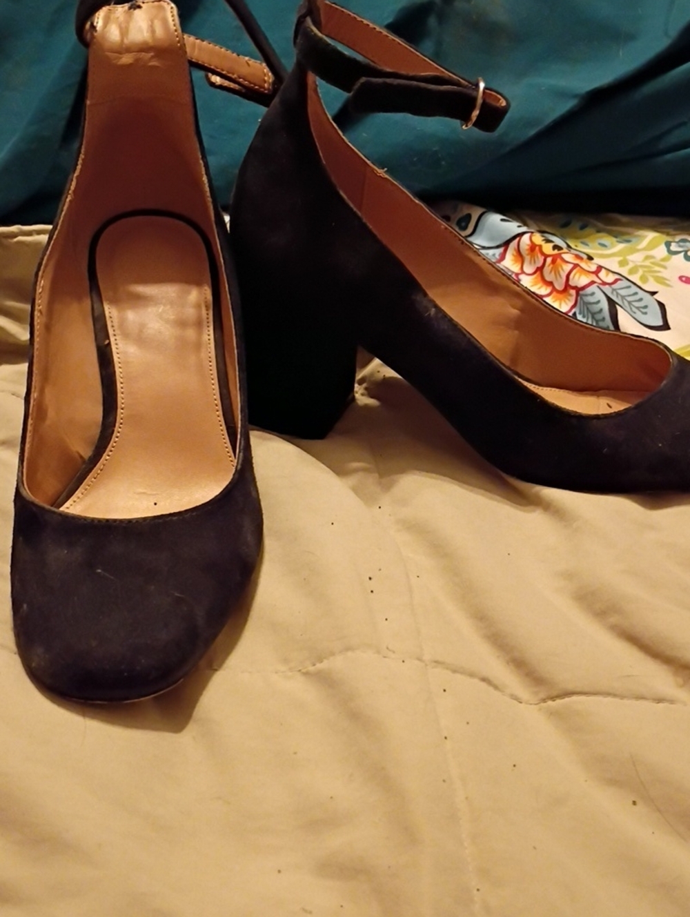GAP Women’s Navy  Suede Ankle-Strap Block Heel Pumps Sz7